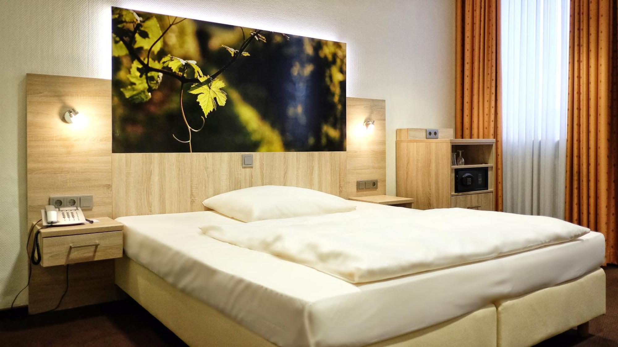 Hotel Ross Schweinfurt Eksteriør billede