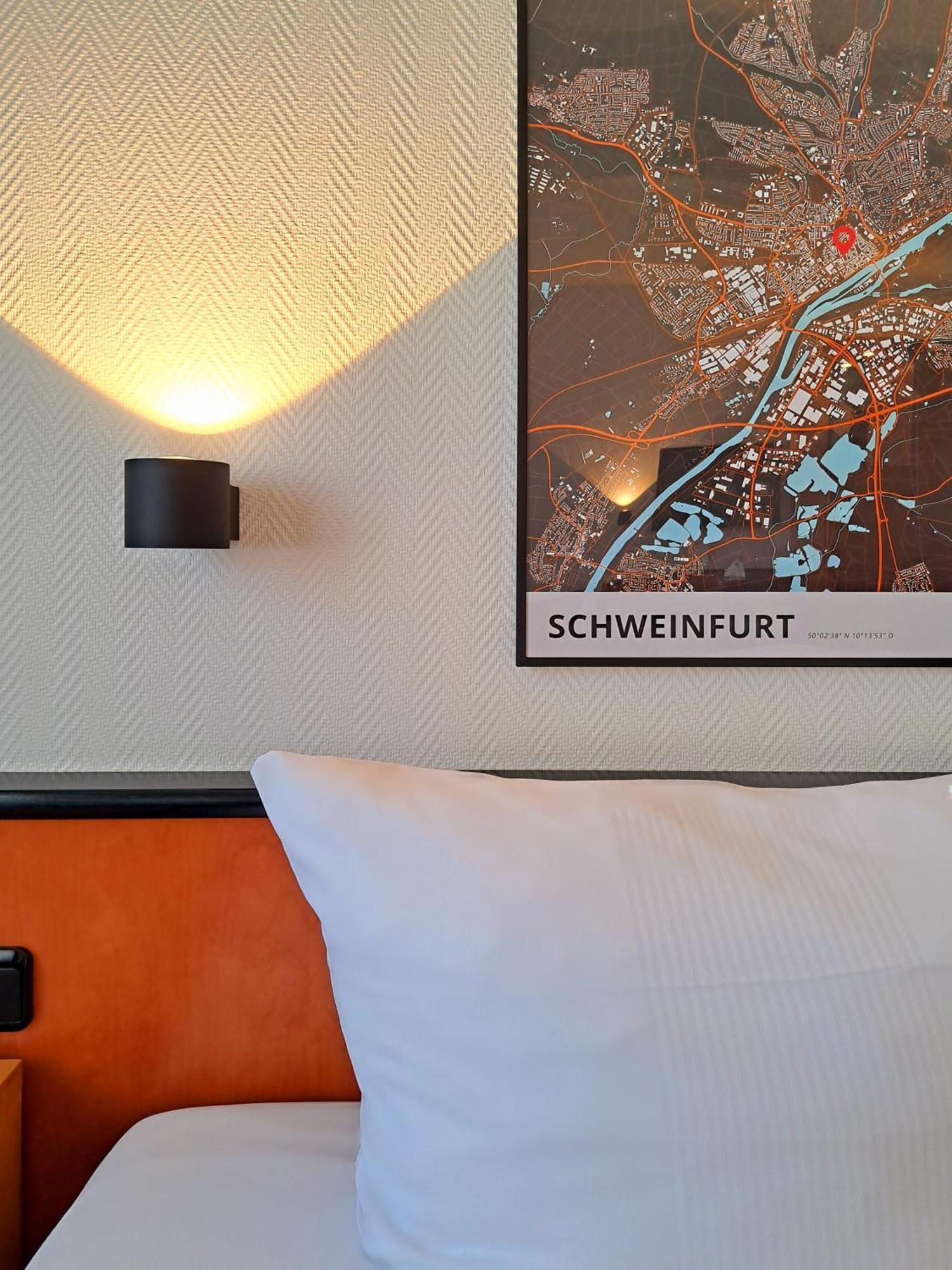 Hotel Ross Schweinfurt Eksteriør billede